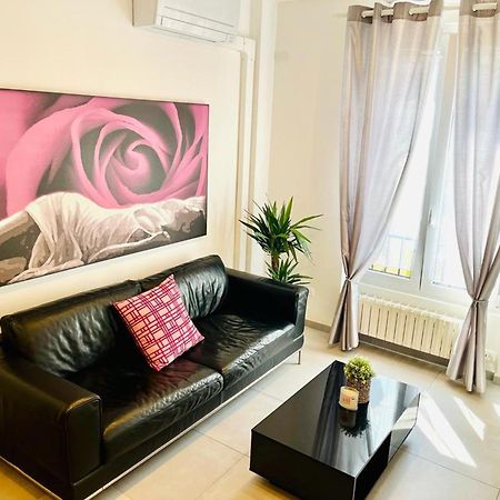 Nice Apartments In The Historic Center Вербания Экстерьер фото