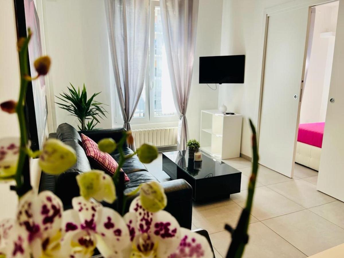 Nice Apartments In The Historic Center Вербания Экстерьер фото
