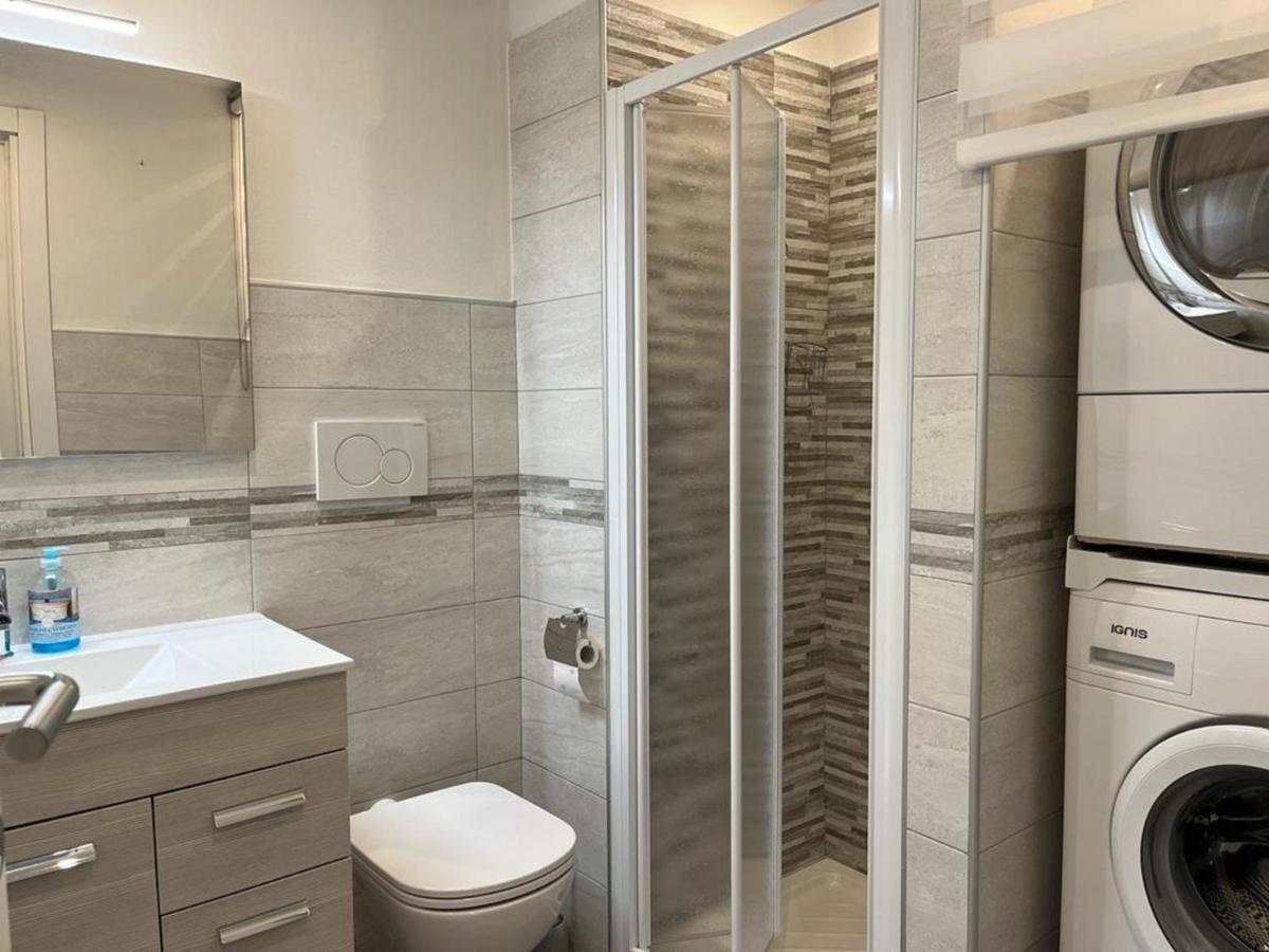 Nice Apartments In The Historic Center Вербания Экстерьер фото