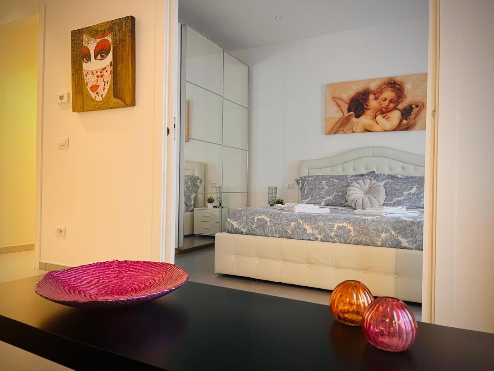 Nice Apartments In The Historic Center Вербания Экстерьер фото